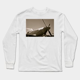 Tuskegee Airmen P51 Mustang Fighter Plane Long Sleeve T-Shirt